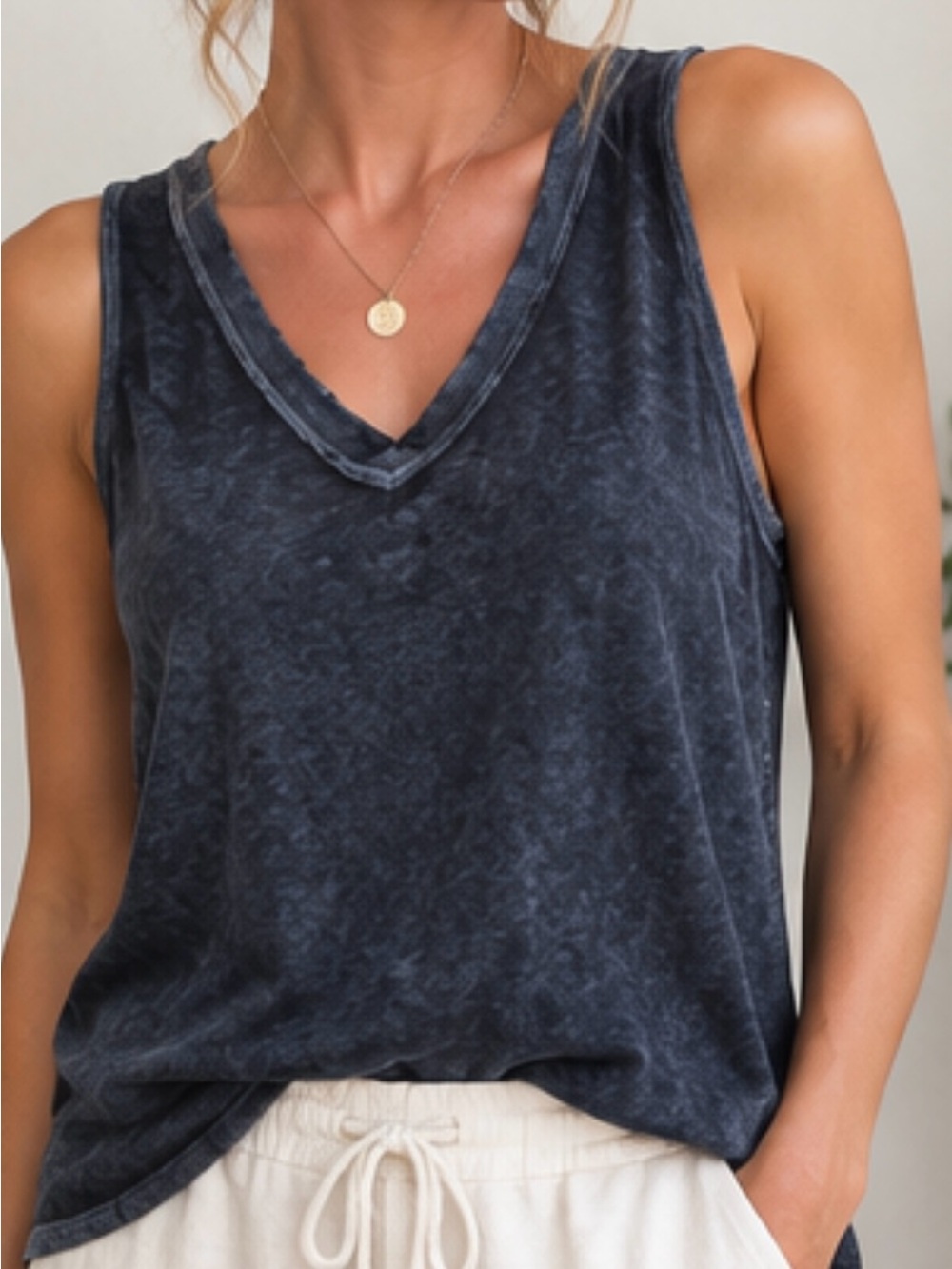 Free People We The Free Breezy Burnout Tank size medium